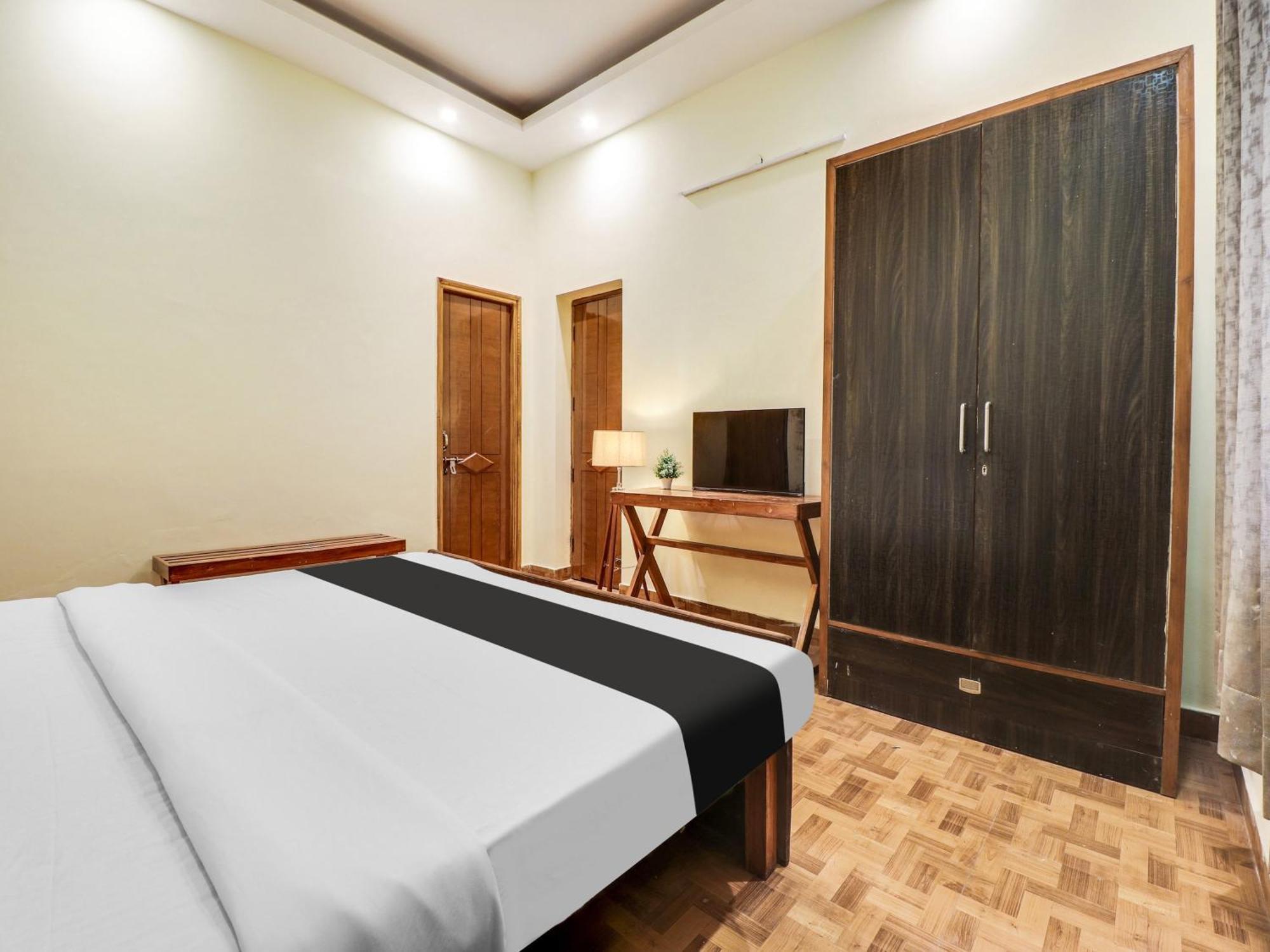 Hotel O Regal อินดอร์ ภายนอก รูปภาพ